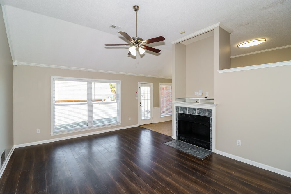 Building Photo - 7658 Shadow Hills Dr