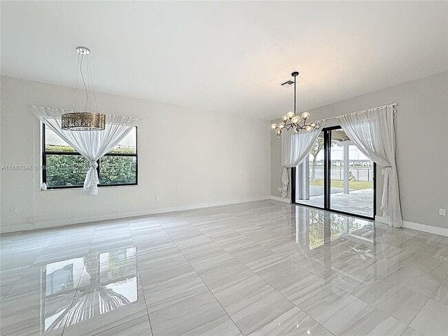 Building Photo - 15530 NW 89th Ct