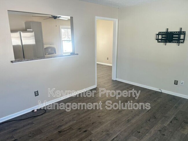 Building Photo - 266 Crawford Dr