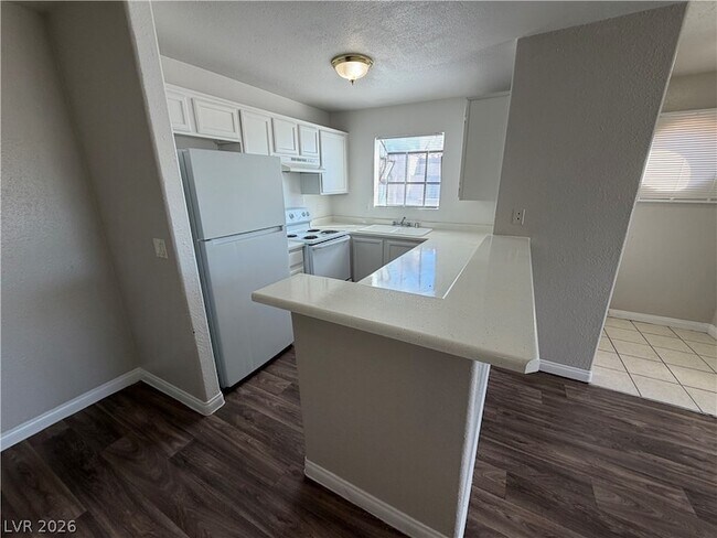 Building Photo - 2967 Juniper Hills Blvd