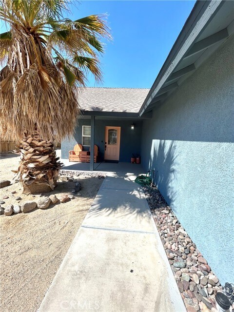 Building Photo - 74442 Twilight Dr