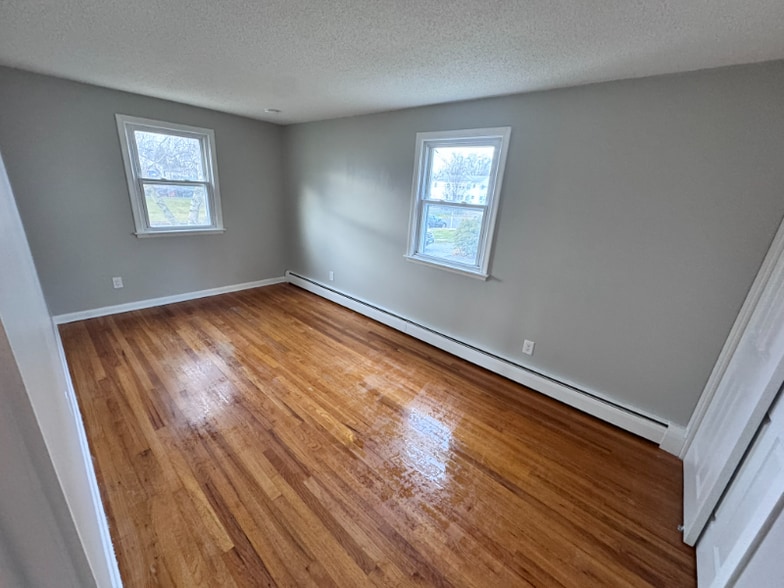 Building Photo - 1 Selander St