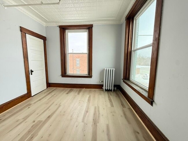 Building Photo - 41-43 Central St