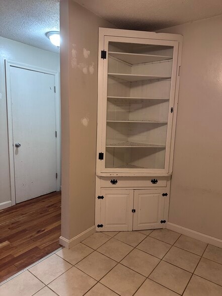 Building Photo - 18 Smithwheel Rd