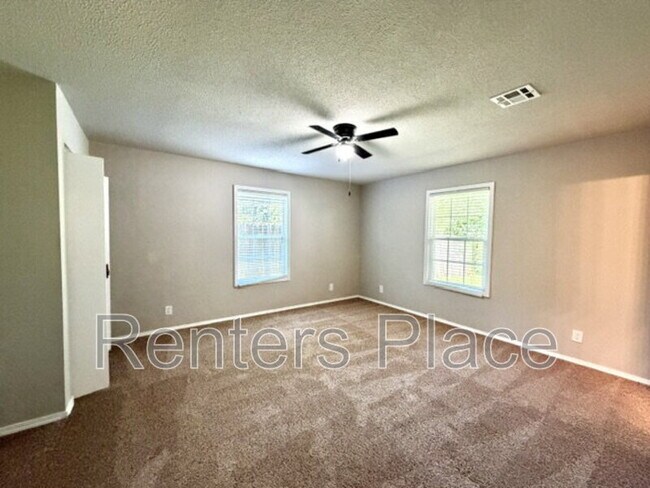 Building Photo - 14148 S Poplar Pl