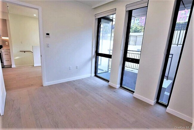 Building Photo - 41-26 44th St