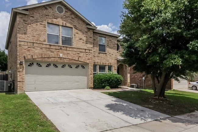 Building Photo - 629 Gibson St