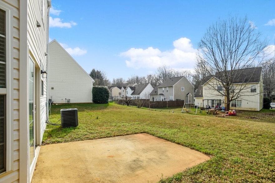 Building Photo - 10033 Brawley Ln