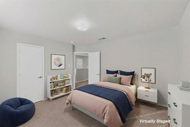 Building Photo - 10913 Dillon St