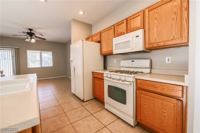 Building Photo - 2407 Belt Buckley Dr