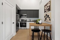 Building Photo - The Xander