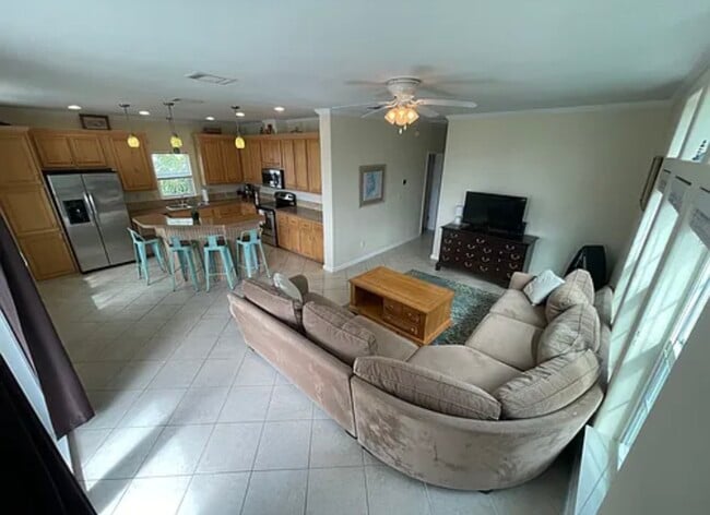 Building Photo - 22938 John Avery Ln