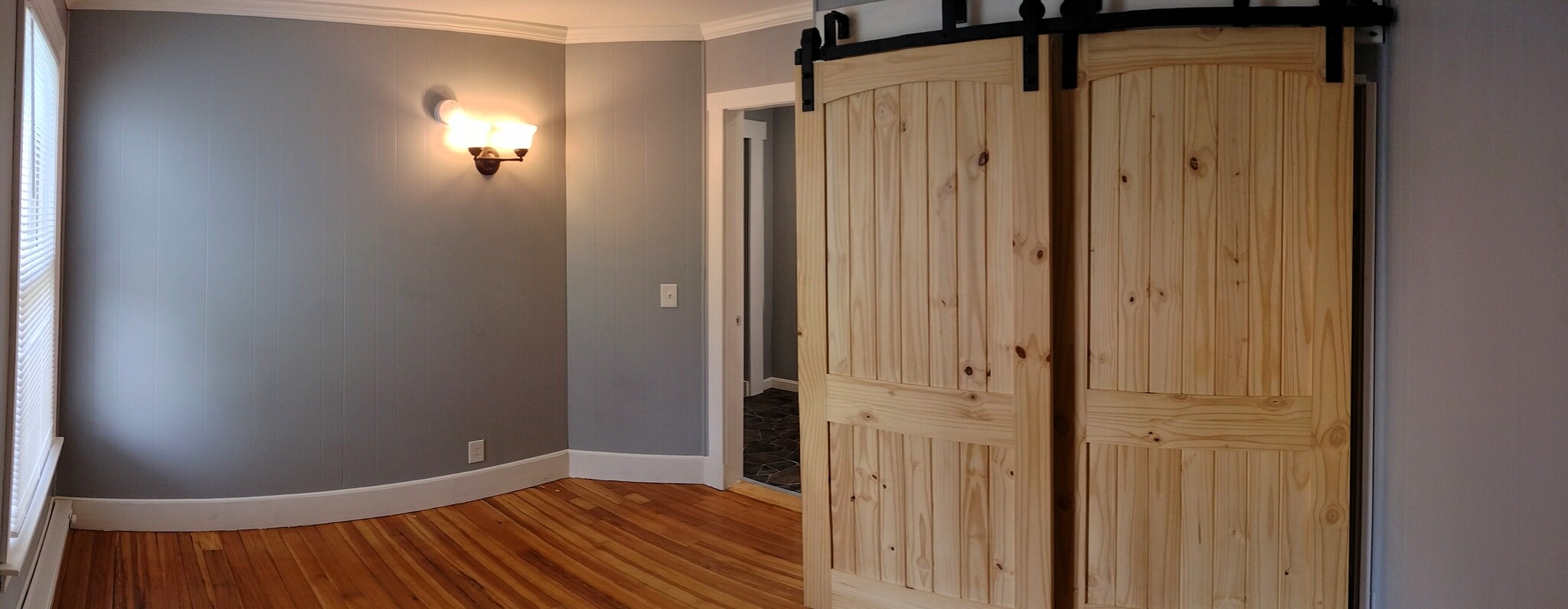 Bedroom 2 with panorama view - 16 Clinton Ave