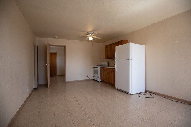 Building Photo - 106 New York Ave