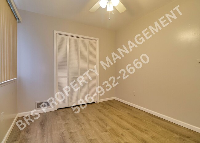 Building Photo - Modern 3-Bed Rental in Prime Warren Locati...