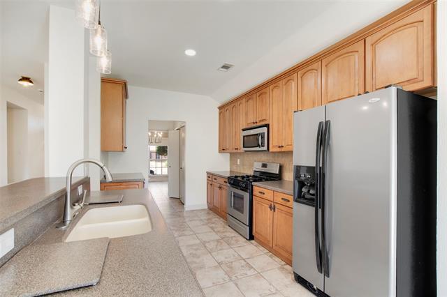 Building Photo - 7806 Harbor Dr