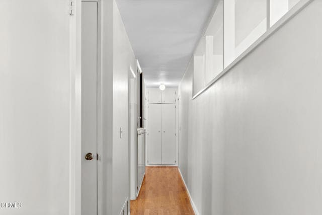 Building Photo - 1370 Cresthaven Dr