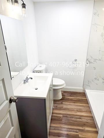 Building Photo - 701 Crawford