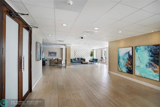 Building Photo - 3500 Galt Ocean Dr