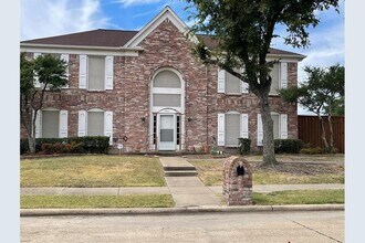 Building Photo - 1201 Case Dr