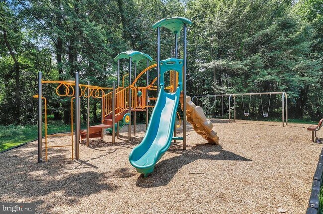 Building Photo - 3655 Islington St