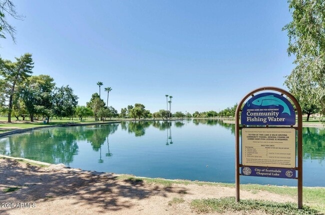 Building Photo - 6804 E 2nd St