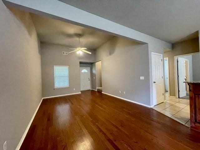 Building Photo - 3103 SW Deerfield Blvd
