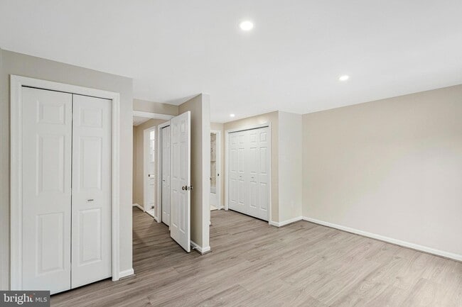 Building Photo - 1594 Poplar Grove Dr