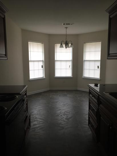 Kitchen breakfast nook - 2204 Irma circle