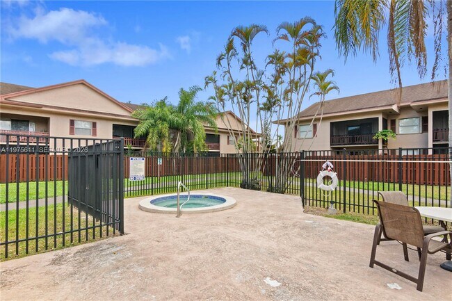 Building Photo - 11209 SW 88th St