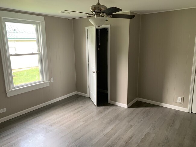Closet in Bedroom #2 - 222 S Sycamore St