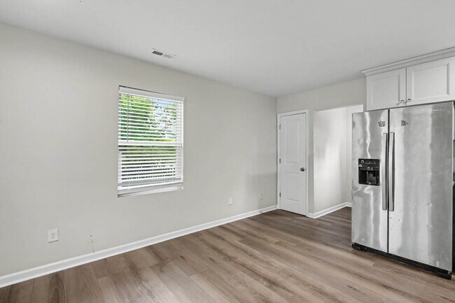 Building Photo - 6324 Grimes Ave