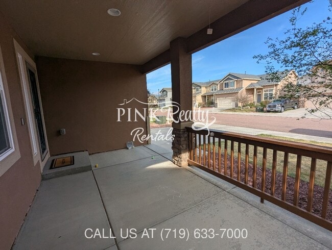 Building Photo - 7341 Tributary Ct