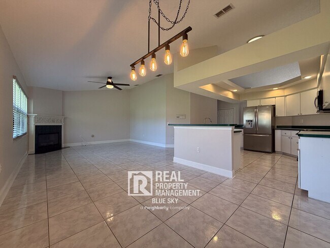 Building Photo - 9147 Duffer Ct
