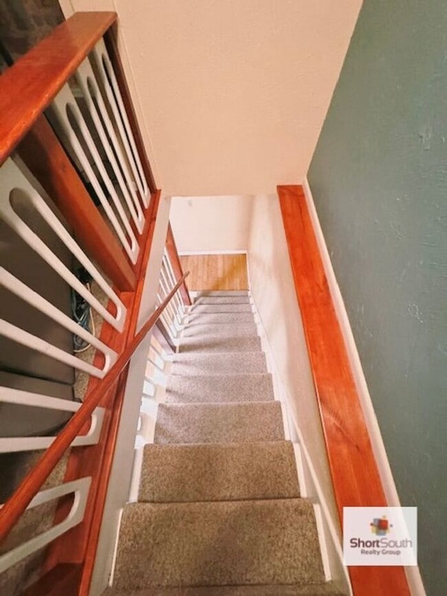 Building Photo - Fully Furnished 1.5 bath home in Muskegon ...