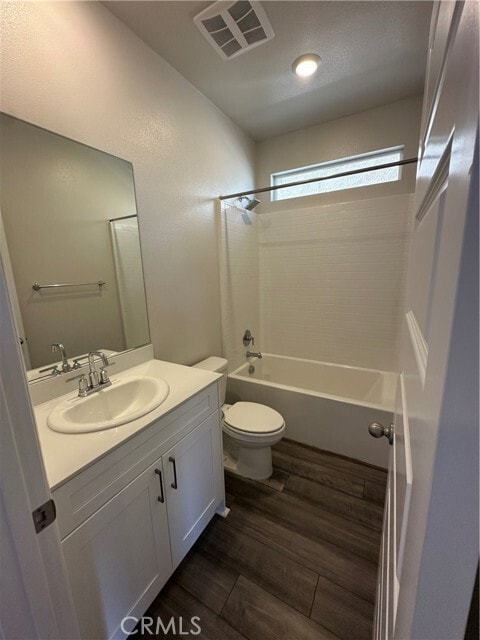 Building Photo - 35349 Hutchison Pl