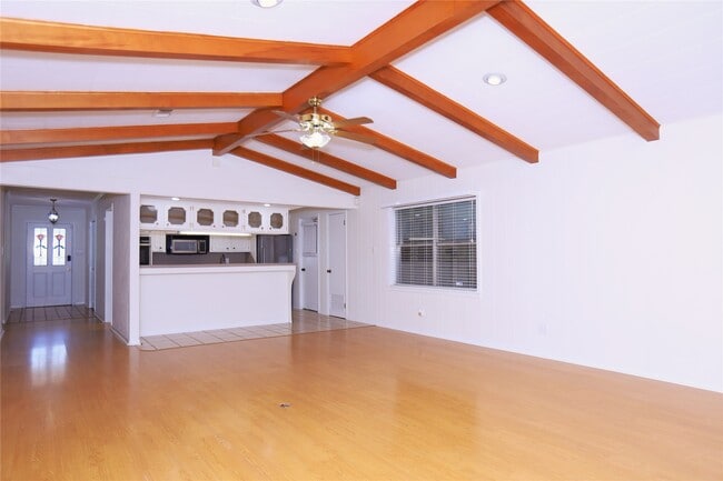 Building Photo - 115 Irwin Rd