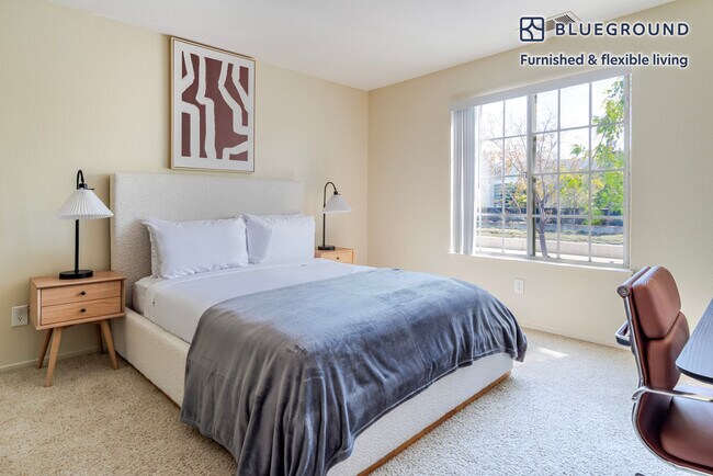 Building Photo - 117 Rock Harbor Ln