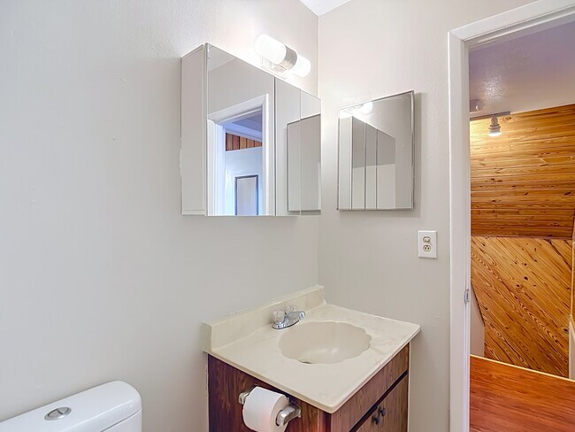 Building Photo - 5602 Ashley Oaks Dr