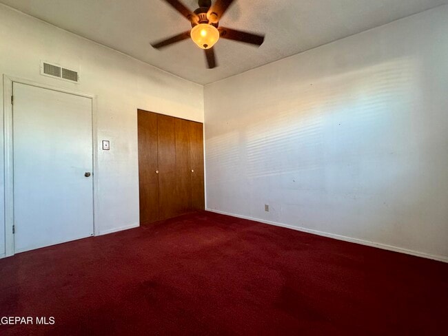 Building Photo - 10213 Saigon Dr