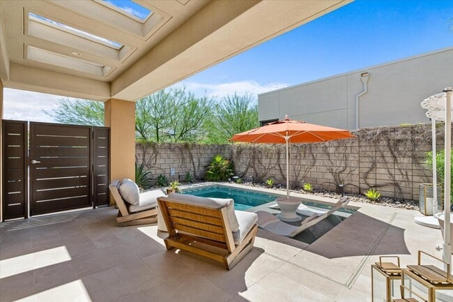 Building Photo - 446 Fountain Dr