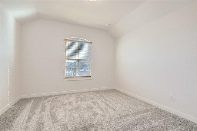 Building Photo - 4504 Post Loop
