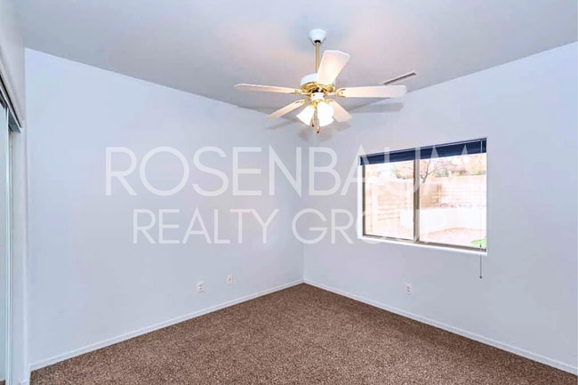 Building Photo - Beautiful 3-bedrooms, 2-baths home nestled...