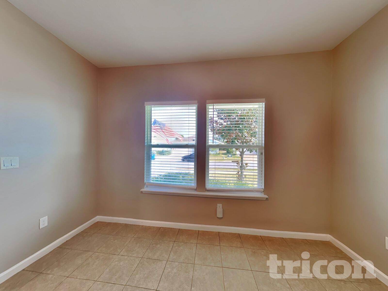 Building Photo - 164 Bloomfield Wy