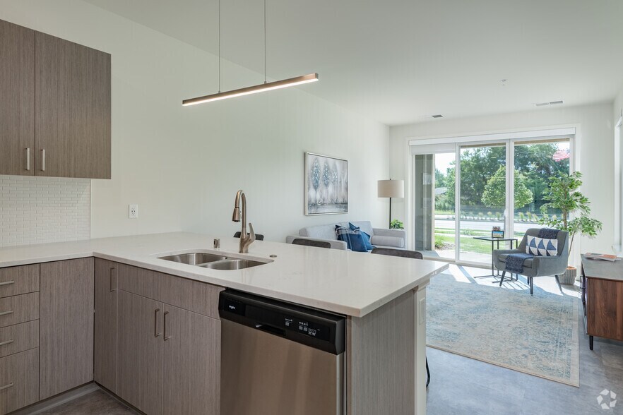 Will Rose Apartments S72 W16300 Janesville Rd Muskego WI 53150