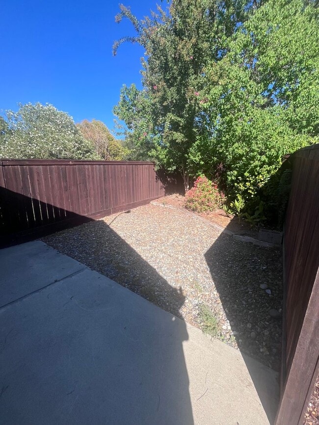 Building Photo - CUTE ONE BEDROOM ONE BATH HOME IN GRANITE ...