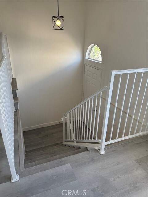 Building Photo - 5704 Sultana Ave