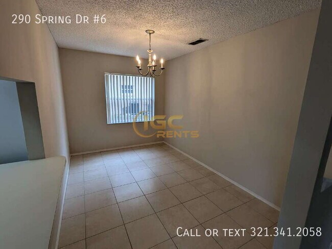 Primary Photo - 290 Spring Dr