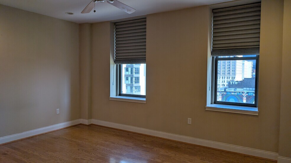 Master Bedroom - 30 East Central Pky
