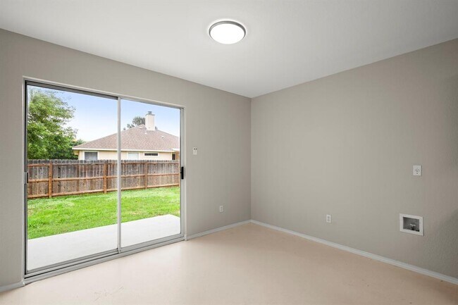 Building Photo - 108 Grant Way